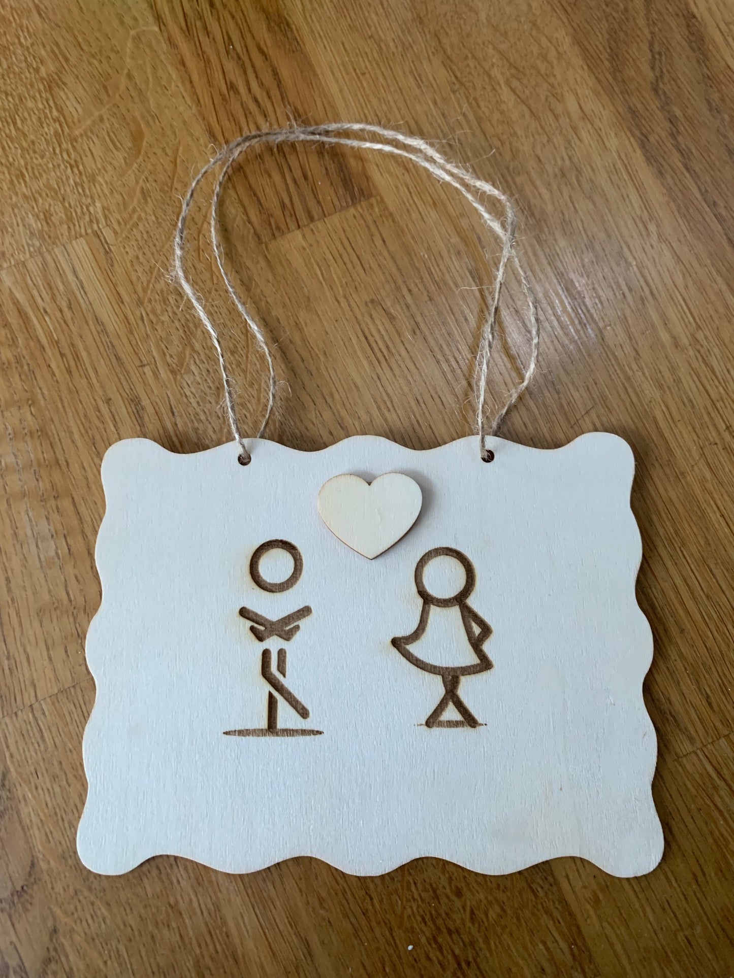 Skylt WC rektangel 155mm streckfigurer och hjärta